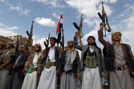 سيطرت القوات اليمنية خلال اليومين الماضيين على أكثر من 13 موقعاً في محيط مدينة الخوبة في جيزان (أ ف ب)